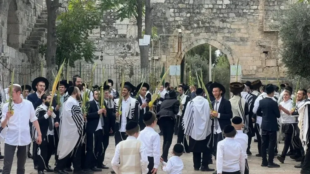 عين على القدس يناقش انتهاكات اليهود للأقصى في