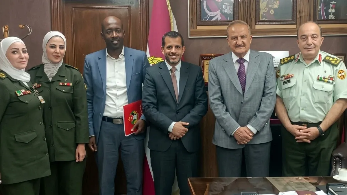 مدير عام الهيئة الهاشمية للمصابين العسكريين يلتقي مدير مستشفى الأمير راشد العسكري